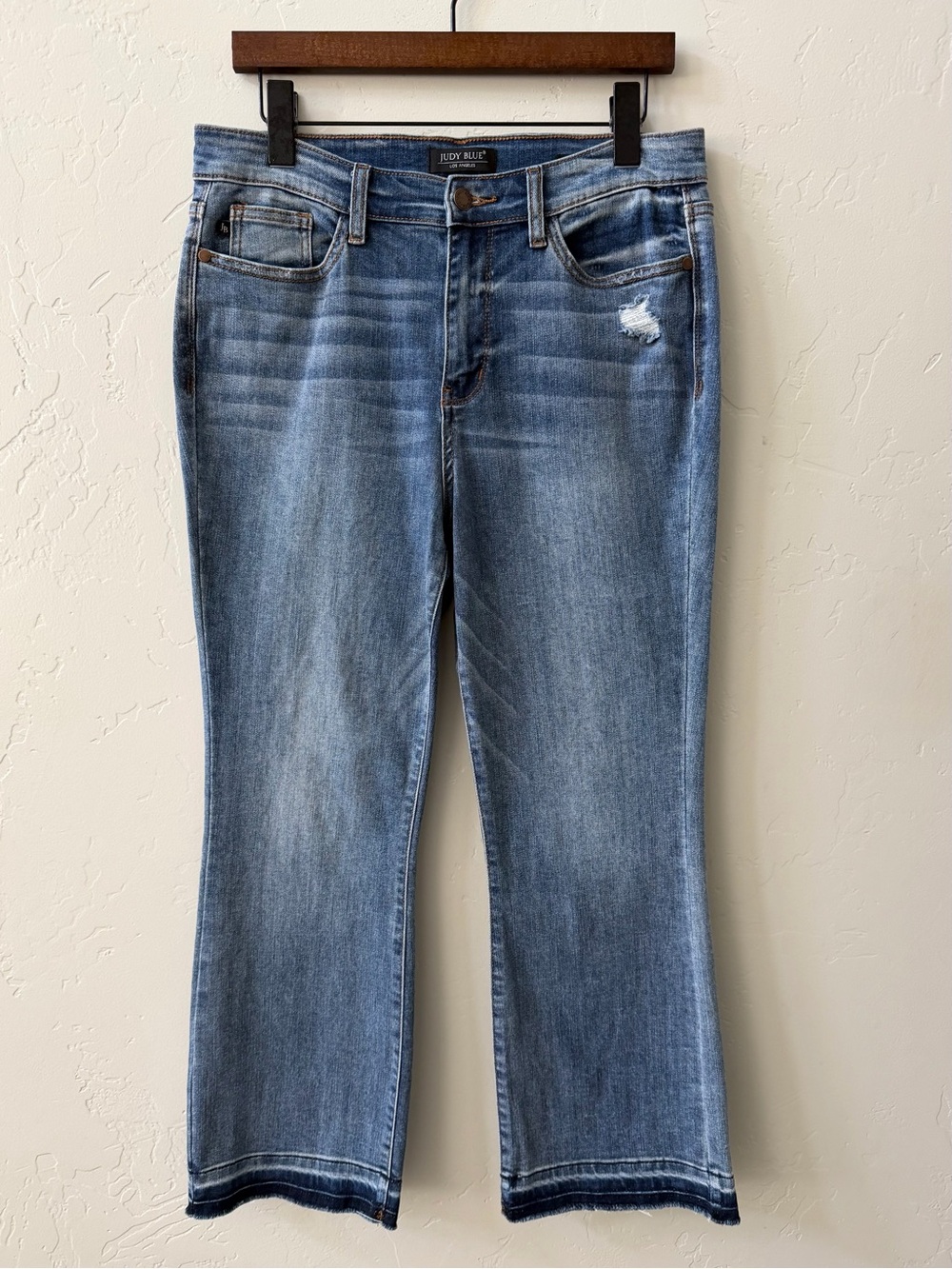 Judy Blue Womens Cropped Boot Jeans Size 11/30 High Rise Raw Hem Distressed - Picture 2 of 13